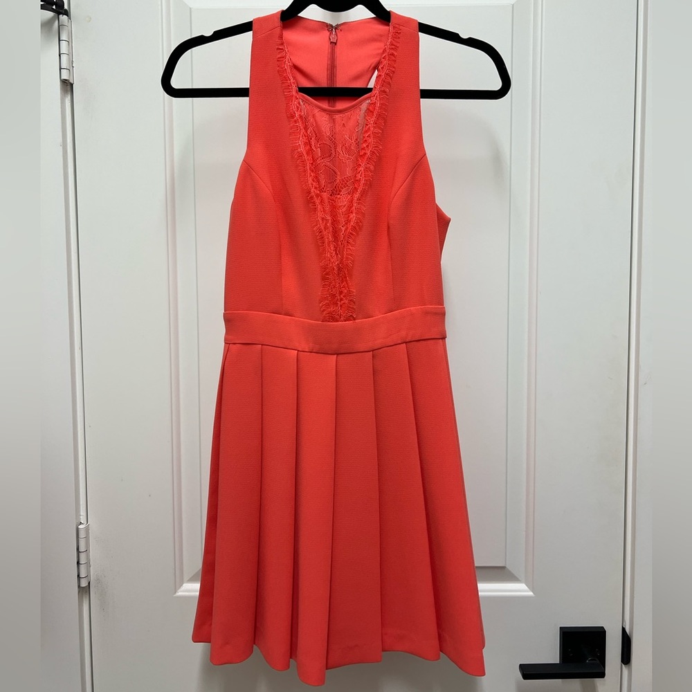 BCBG MAXAZRIA Lace Detailed Dress